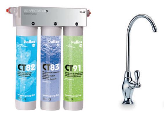 osmose toestel met drie filters en kraantje witte achtergrond. CT82, CT83, CT91